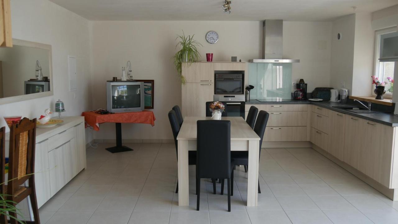 La Ferme Guibel Bed & Breakfast Plouzélambre Dış mekan fotoğraf